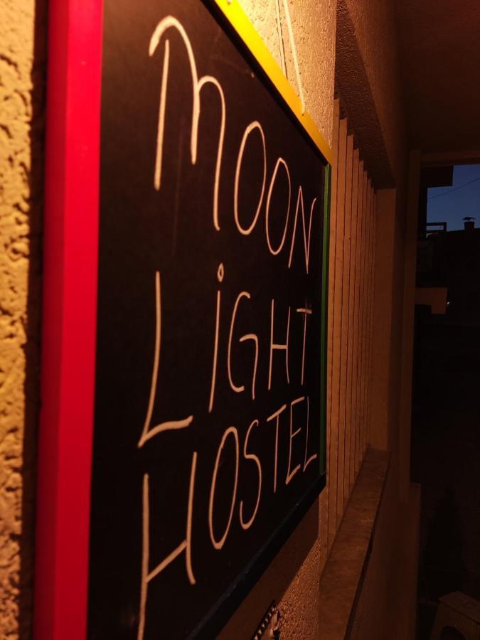 Moonlight Hostel Pristina Exterior photo